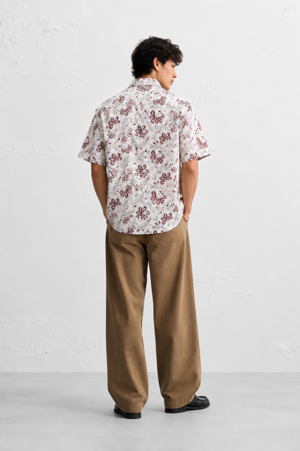WHITE FLORAL HAND-BLOCKED SHIRT