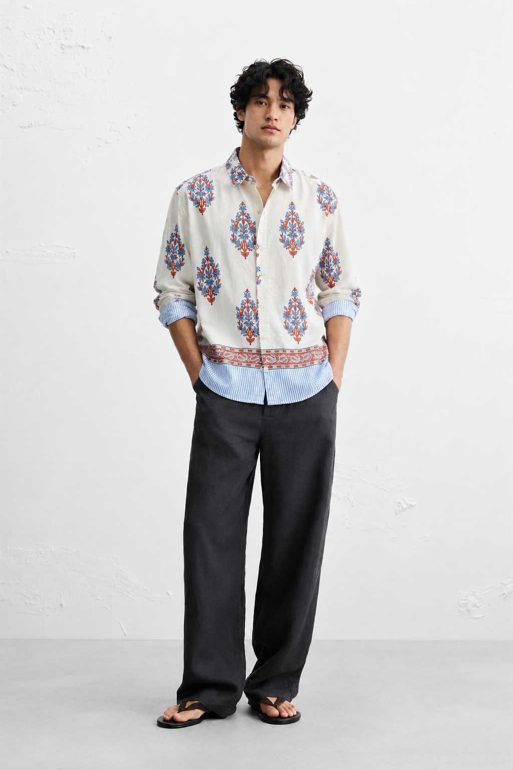 WHITE FLORAL HAND-BLOCKED SHIRT