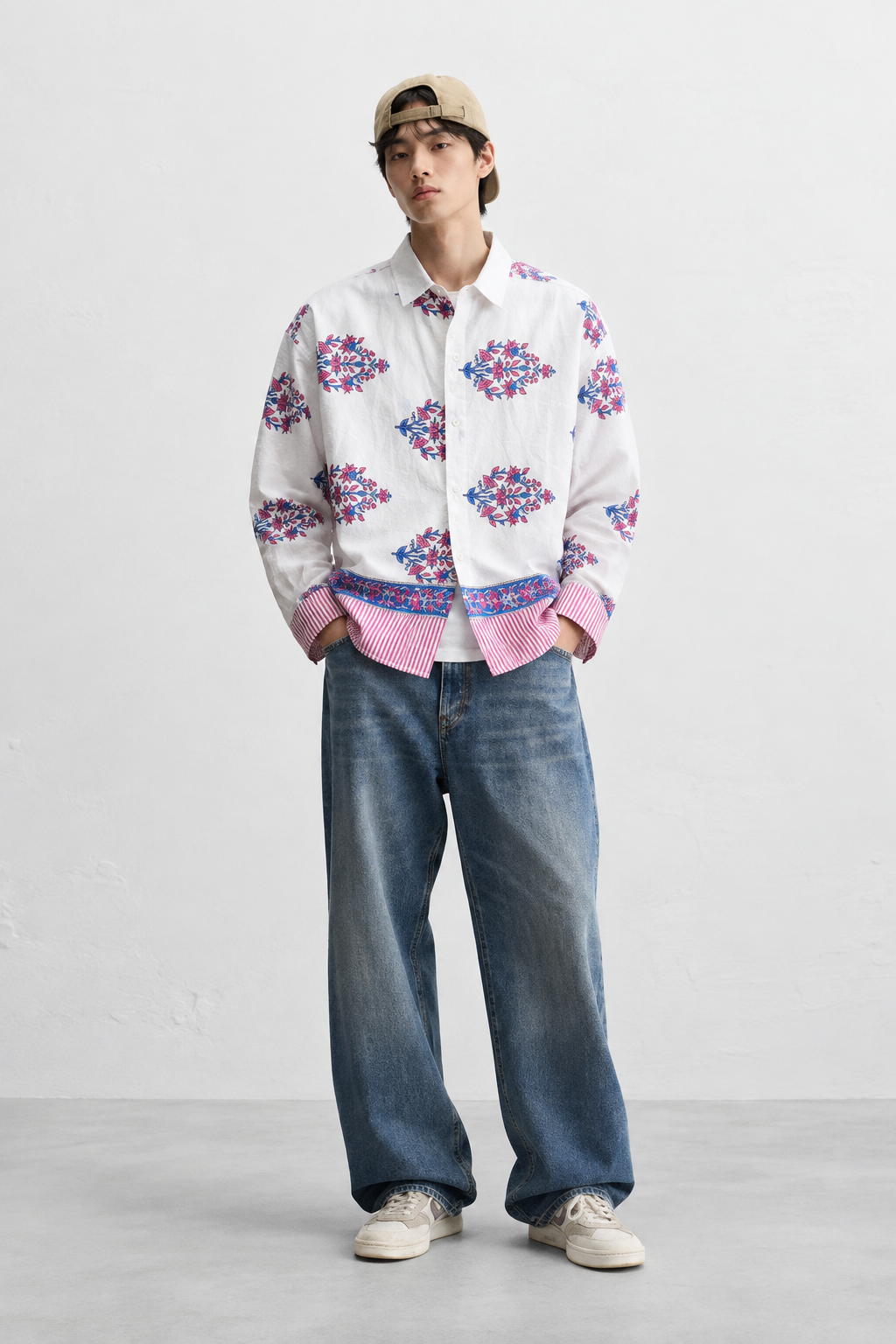 WHITE FLORAL HAND-BLOCKED SHIRT