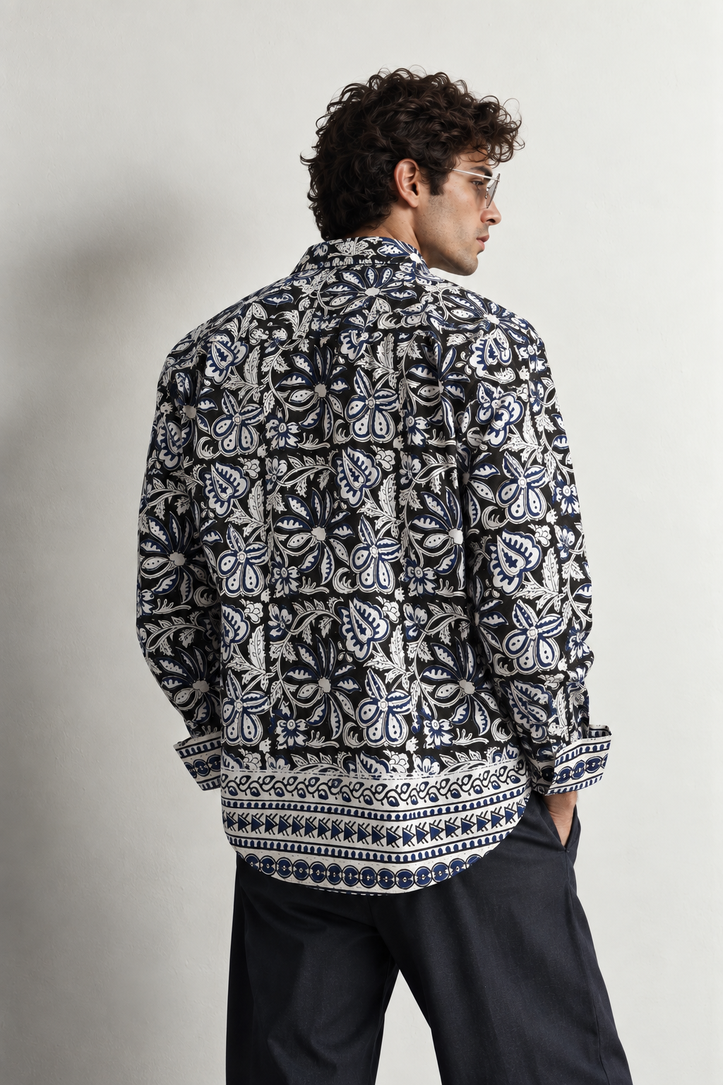 BLACK FLORAL HAND-BLOCKED SHIRT